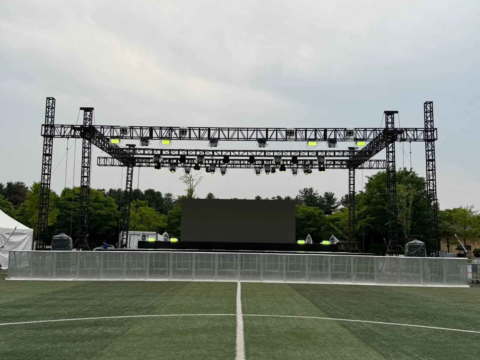 트러스/레이어 대여 대진대학교 트러스 무대설치 시공 사례